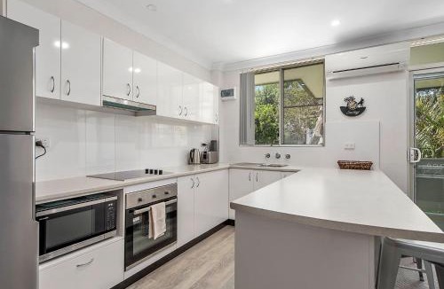 Crescent Head Apartment | Maliblue 51 Main Street Crescent Head