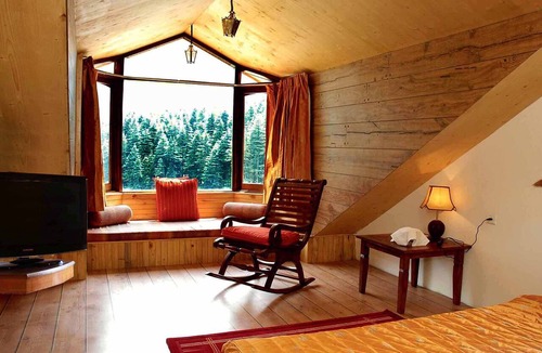 Old Manali Hotel | Manali Heights