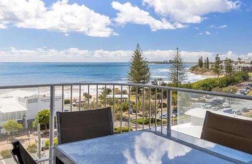Alexandra Headland Apartment | Mandolin Beachfront Resort