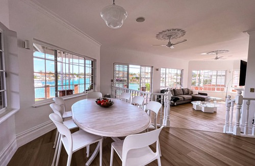 Halls Head House | Mandurah Canal Front Luxury Living