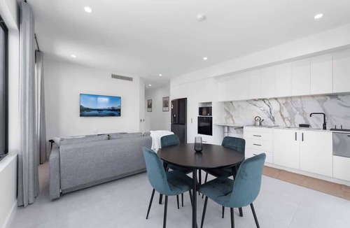 Morley Apartment | Mangini Apartments