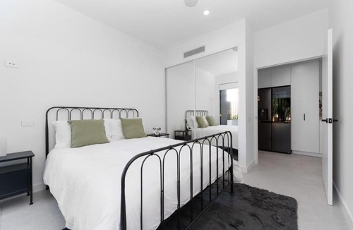 Morley Apartment | Mangini Apartments - Unit 1