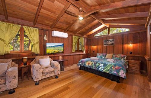 River Heads Villa | MANGO LODGE River Heads
