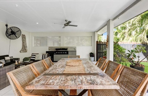 Clifton Beach Villa | Mango Wood Villa - Tropical Coastal Living