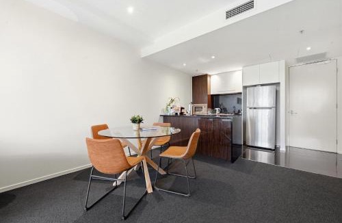 City East Apartment | Manhattan CBD Stay, Resort-Style Prime Location