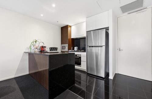 City East Apartment | Manhattan CBD Stay, Resort-Style Prime Location