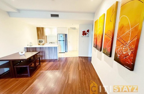 City East Apartment | Manhattan Magic - City 1Bd Retreat and Parking