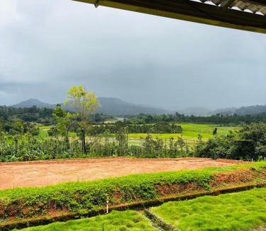 Mudigere House | Manninamane Stay In
