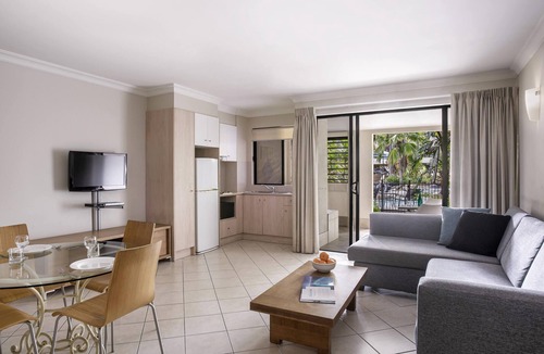 Port Douglas Hotel | Mantra Heritage