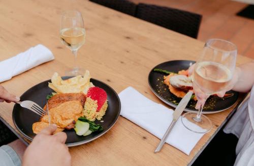 Mackay Harbour Hotel | Mantra Mackay