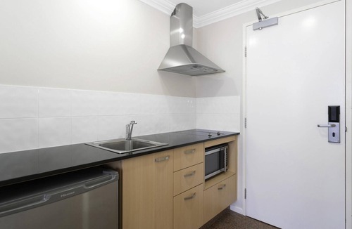 Mackay Harbour Hotel | Mantra Mackay