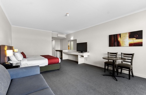 North Adelaide Hotel | Mantra Meridien Adelaide