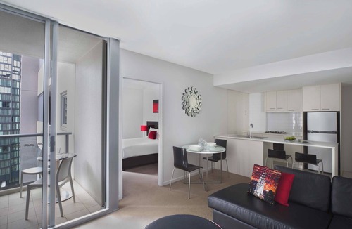 Brisbane Central Business District Apartment | Mantra Midtown