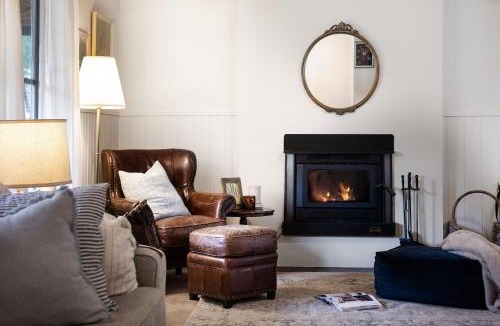 Muskvale House | Maple Tree House- tranquil retreat