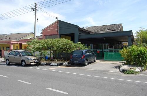 Kota Samarahan House | Marco Polo Rest House