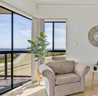Aldinga Beach House | Mareblue Villa - Aldinga Beach - C21 SouthCoast Holidays