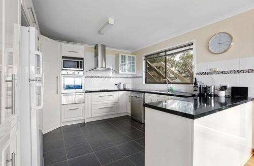 Marengo House | Marengo - Boasting phenomenal panoramic ocean views that will take your breath away