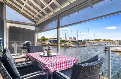Geographe House | Marina View Port Geographe with WiFi