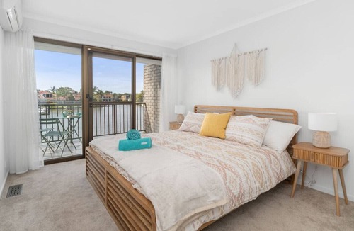 Patterson Lakes House | Marina Views Absolute Waterfront