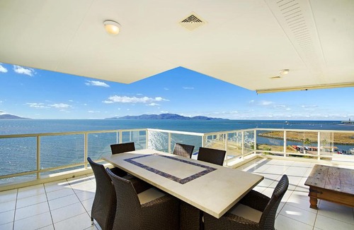 Townsville Apartment | Mariners North Holiday Apartments
