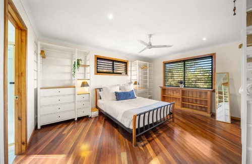 Maroochy River House | Maroochy River Treetop Haven - Scenic & Dog-Friendly