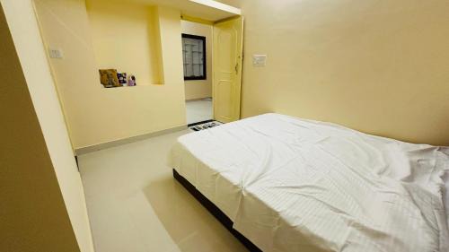 Yelahanka House | Maruthi Comforts