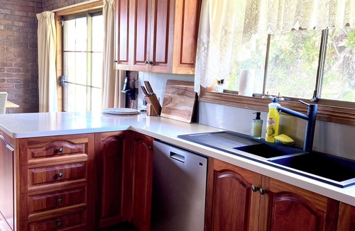 Hobart House | Marvelous 4-bedroom house in Moonah