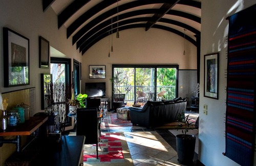 Halls Gap Cabin | Marvelous Halls Gap Cabin Ideal for Romantic Getaways in Victoria