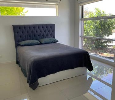 Mount Duneed House | Master's bedroom in Mount Duneed