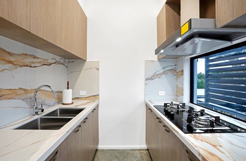 Tootgarook House | MAX Entertain Beachside Retreat - New Build Home in Mornington with Amazing Pool