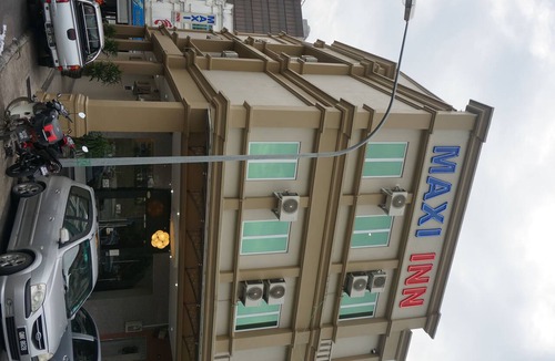 Bintulu House | Maxi Inn