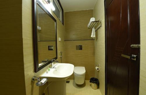 Tiruchirappalli Hotel | Mayas Kem Pride A Group of hotel Mayas