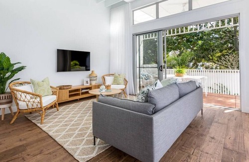 Palm Beach Villa | Maybree One - Elegant Coastal Villa
