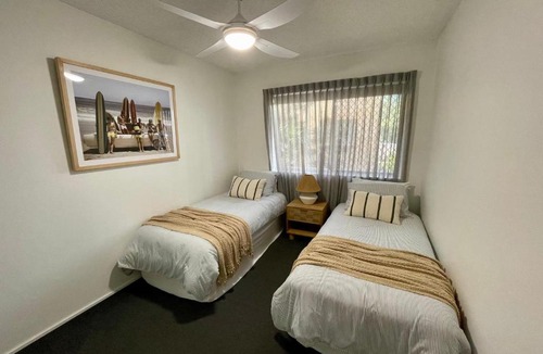 Coolangatta Apartment | Maybury Unit 3