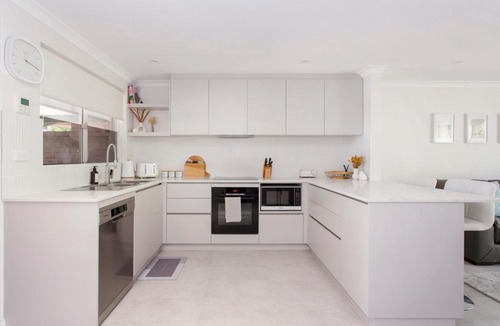 Maylands Apartment | Maylands Riverside City Retreat