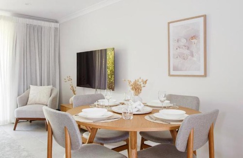 Maylands Apartment | Maylands Riverside City Retreat