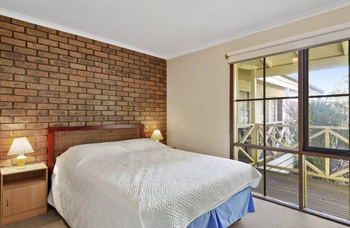 Anglesea House | Mcrorie Rest - Anglesea