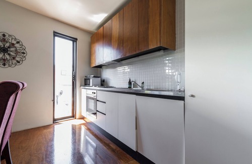 Melbourne Central Business District Apartment | Melb suite zen garden A0 F1