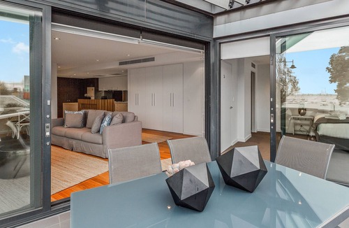 Williamstown Apartment | Melbourne Holiday Apartments Williamstown