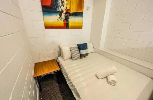 Melbourne Central Business District Apartment | Melbourne Studio Unit - 107