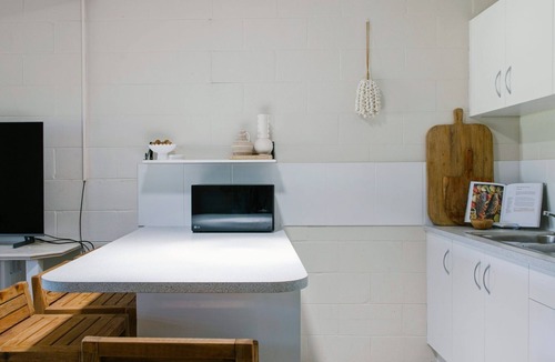 Brooms Head Apartment | Merduka Sands 4 - Cozy Charming Cottage - Holiday Yamba