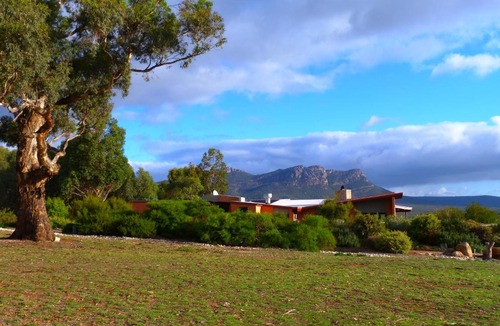 Wartook Resort | Meringa Springs