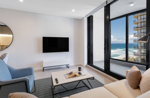 Surfers Paradise Apartment | Meriton Suites Surfers Paradise