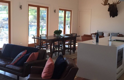 Penwortham Cabin | MERRY MOOSE - LUXURY LODGE ACCOMODATION