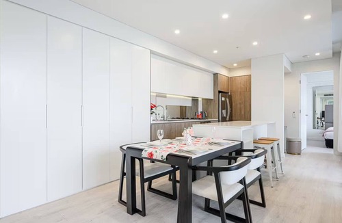 Lidcombe Apartment | MetawiseBnB Executive 2-Bedroom Stadium View Apartment W Parking