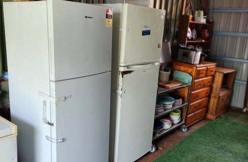 Mount Morgan Bed & Breakfast | Meyenburg Double bed Tent, Mt Morgan, Qld with shared bath/kitchen