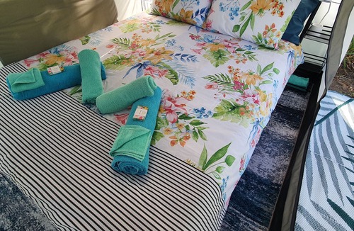 Mount Morgan Bed & Breakfast | Meyenburg Luxury Tent with shared bathroom/kitchen/lounge