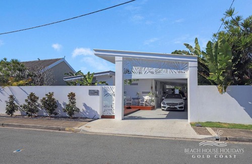 Miami House | Miami Beachside Beach House