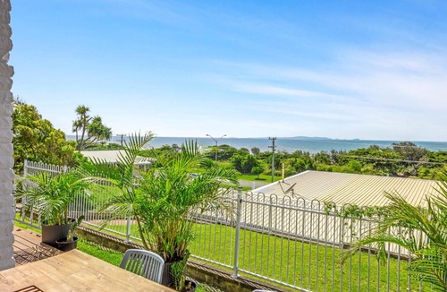 Meikleville Hill Apartment | Michaels by the Sea
