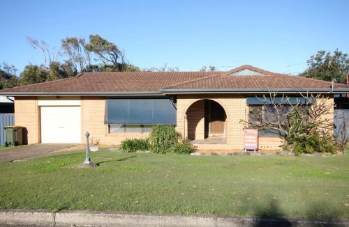 Lake Cathie House | Middlerock Retreat